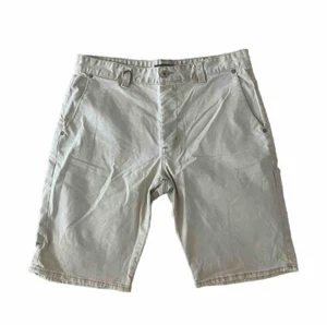 Men’s Neuw Shorts Beige Size 33 Ray Tapered - Picture 1 of 5