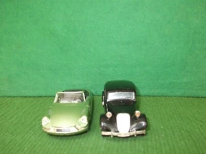 1:43 Citroen DS Cabrio 1961 grünmetallic -+-Citroen 15 Six 1939 schwarz Gangster - Bild 1 von 12