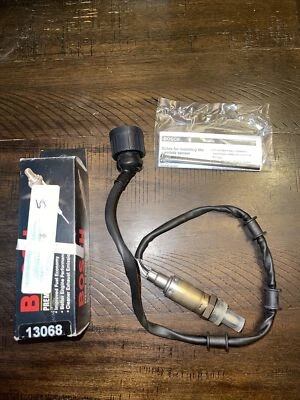 13068. Nuevo sensor de oxígeno Bosch para BMW 525i 11781730007 / 0258003068 Foto 1 de 3