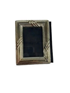 3.5 x 2in Picture Frame with inner photo album Silver & Black Metal Velvet - Picture 1 of 8