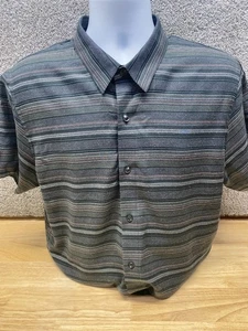 Travis Mathew’s Button Up Shirt Mens Large Black Gray Striped Short Sleeve - Picture 1 of 12