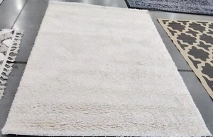 IVORY 5'-3" x 7'-6" Back Stain Rug, Reduced Price 1172764619 SG151-1212-5 - Picture 1 of 4