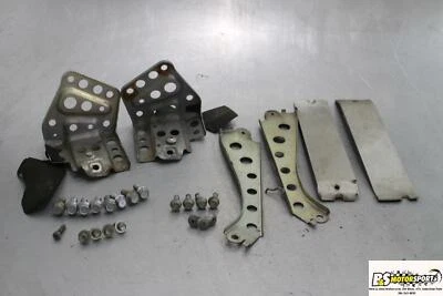 08 Yamaha Majesty 400 Yp400 Apoios para os Pés Dianteiros Conjunto de Pinos Par de Placas Parafusos Yp - Imagem 1 de 4