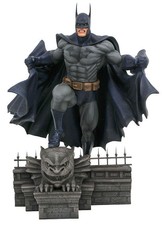 DIAMOND SELECT TOYS DC Comic Gallery PVC Statua Batman 25 cm