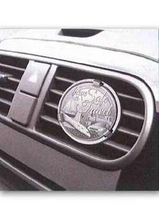 LUCKY COIN VISOR CLIP, Clip For Holding A 35mm Lucky Coin To A Visor - Imagen 1 de 4