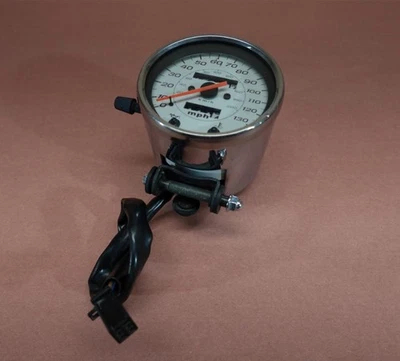 2000-2007 Honda Shadow Sabre VT1100 VT1100C2 Speedometer Gages Cluster - Image 1 of 4