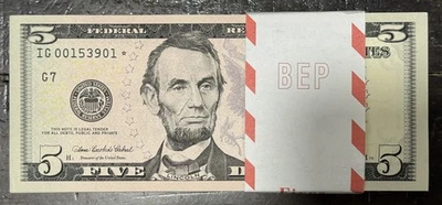 Federal Reserve $5 STAR 2006 CHICAGO (IG) PACK of 100 Consecutive Serial CH UNC - Image 1 of 4