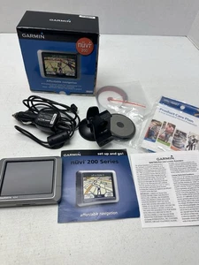 Garmin Nuvi 200 Series 4”Touchscreen GPS Navigator W/ Bracket Mount Bundle - Picture 1 of 10