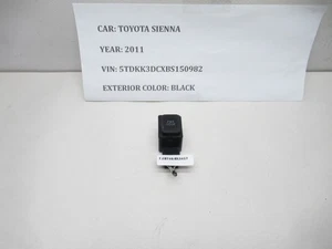 Botón interruptor puerta Toyota Sienna Power PWR 2011-2015 15A515 OEM - Imagen 1 de 6