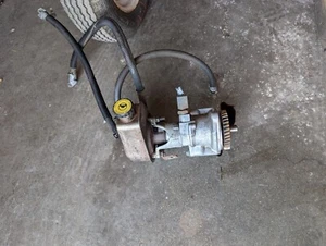 1998-2002 Dodge Ram Cummins Diesel 2500 3500 POWER STEERING/VACUUM PUMP - Picture 1 of 10
