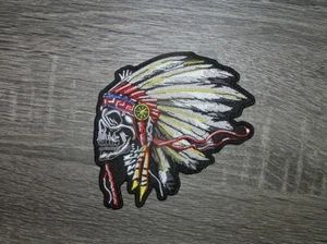 Vestido cabeza jefe calavera indio motocicleta bordado hierro en parche 4,5" x 4" - Imagen 1 de 2