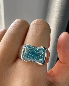 Ausgefallener blauer East West Radiant Cut Verlobungsring halbe Zargenfassung Solitärring - Bild 1 von 6