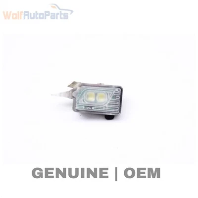 AUDI S5 2017-2024 - Luz puerta interior derecha 8W0947134 Foto 1 de 4