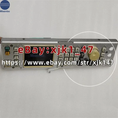 Panel frontal Rohde & Schwarz usado de 1 pieza para fuente de señal RF R&S SMB100A 1,1 GHZ/x Foto 1 de 4