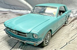 Franklin Mint 1:24 1964 1/2 Ford Mustang Hardtop Turquoise Light Aqua Green Diec - Picture 1 of 23