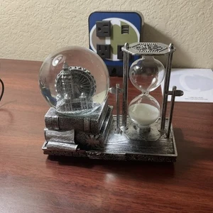 Snow Globe with Music Box, Light & Sand Watch Art Room & Office Decoration Resin - Picture 1 of 3
