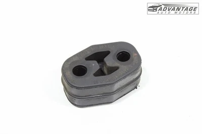 Chrysler Voyager 2020-2024 sistema de escape 3,6 L silenciador trasero suspensión aislador OEM Foto 1 de 4