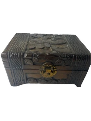 Caja de almacenamiento asiática vintage de madera de bambú oscuro tallada a mano aves marinas buen estado Foto 1 de 4