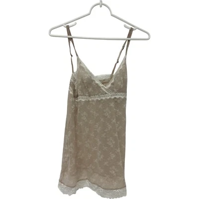 Vestido para dormir Intimissimi para mujer mediano beige encaje crochet floral sin mangas Foto 1 de 4