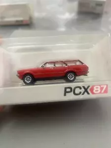 PCX 1/87 Plastic car model Ford Taunus TC2 (1976) Red - Picture 1 of 6