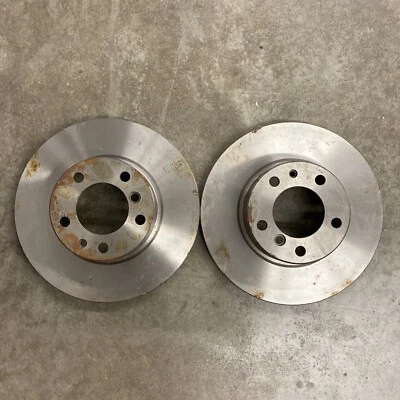 Rotores de disco traseros OEM BMW 540 (par) Foto 1 de 4