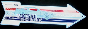 Ford Mustang gt Flecha Letrero Placa EE. UU. Etiqueta de aluminio calle estantería emblema coche cobra - Imagen 1 de 1