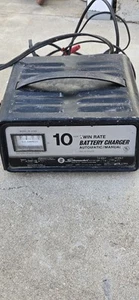 Schumacher 10/2 Amp 6-12 Volt Battery Charger SE-40MA MANUAL & FULLY AUTO Read - Picture 1 of 7