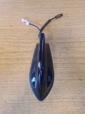 2024 NISSAN JUKE MK2 F16 ROOF SHARK ARIEL ANTENNA GPS BLACK 26R0310268 - Image 1 of 4