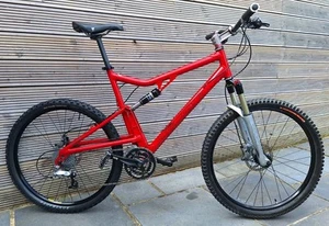Retro Santa Cruz Superlight XC MTB Mountain Bike 21.5" XL frame, Red, 26" wheels - Picture 1 of 21