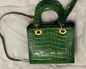 Damen Handtasche . grün gold. neu. - Bild 1 von 5