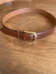 Jessi Lee Italy Walnut Alligator Embossed Leather Belt Gold Buckle 33 X 1.25” - Picture 1 of 7