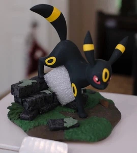 Pokemon Center Midnight Prowl With Umbreon Personalities Figur Neu - Bild 1 von 5