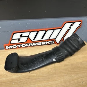 2015-2019 BMW X6 F16 3.0L ENGINE AIR CLEANER INTAKE DUCT HOSE OEM 13717646458 - Picture 1 of 18