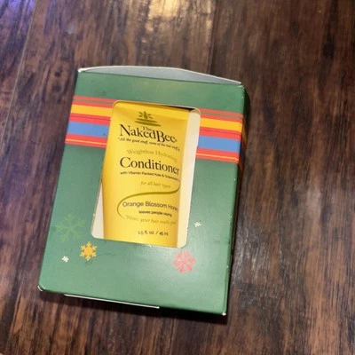 The Naked Bee 手部身体乳液、洗发水、护发素和沐浴露礼品套装 - 全新! — 第 1/4 张图片
