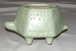 Plantador Anthropologie Bonnie Turtle - Imagen 1 de 4