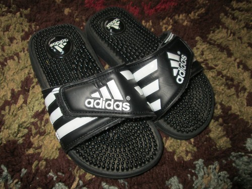 Sandali Adidas Youth Slide Cinturino Regolabile Soletta Massaggiante Nero Bianco Tg 1