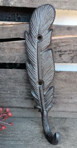 Toller Wandhaken Feder Gusseisen Kleiderhaken Handtuchhaken Antiklook Vintage ❤ - Bild 1 von 2