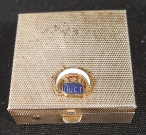 Vintage Advertising - UCT United Commercial Travellers Lapel Pin Metal Box ADV1 - Picture 1 of 3