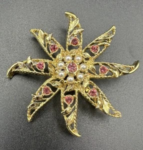 Vtg Gerrys Starburst Flower Gold Tone Pin Brooch Faux Pearl Pink Stones *RARE* - Picture 1 of 7