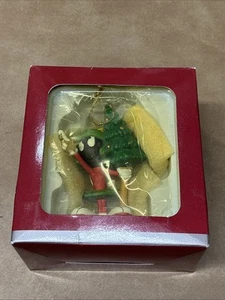 Looney Tunes Aim For the Stars Marvin Martian Christmas 3.5" Ornament - Picture 1 of 5