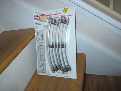 Vintage Lionel 027 Gauge Railroad 6-5012 Four Curved Tracks BRAND NEW - Image 1 of 3