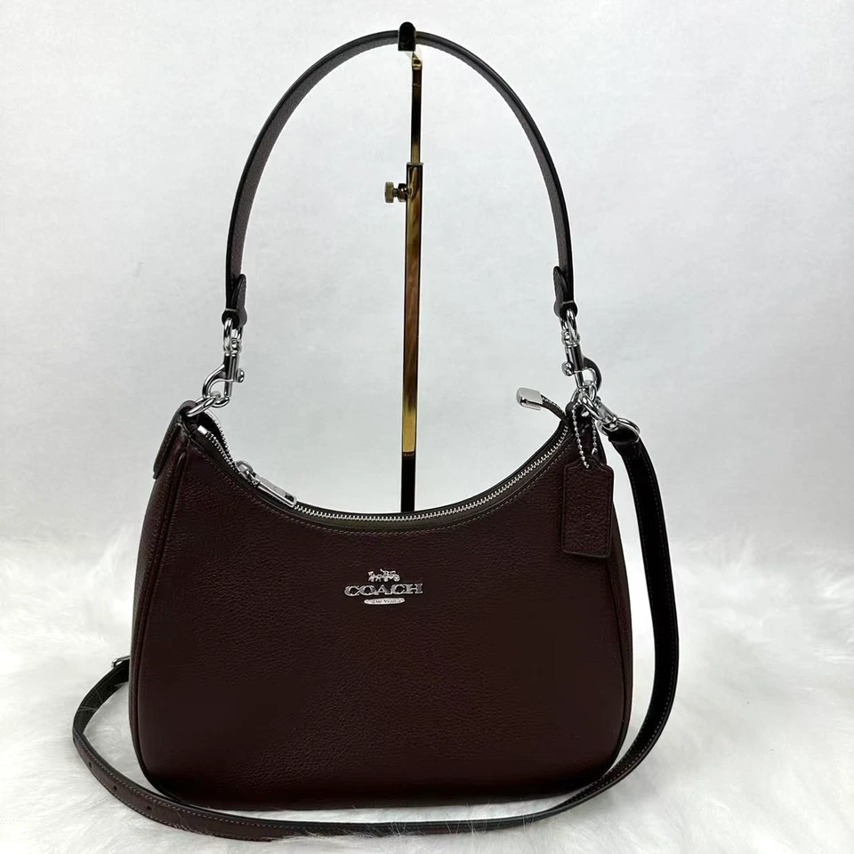 Coach Teri Hobo 2 Way Pebble Leather Shoulderbag Crossbody Bold Red CV935