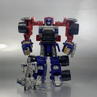 Transformers Armada Optimus Prime w/ Overrun Mini-Con 2002 - Incomplete - Image 1 of 4