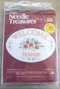 Needle Treasures Crewel Stickpackung WELCOME FRIENDS #00551 Erdbeeren - Bild 1 von 3