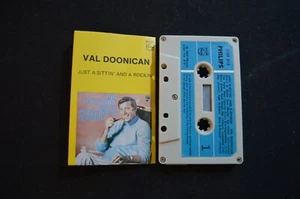 VAL DOONICAN JUST A SITTIN AND A ROCKIN RARE NEW ZEALAND CASSETTE TAPE!  - Picture 1 of 2