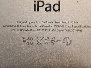 Apple iPad 4th Gen. 32GB, Wi-Fi, 9.7in - Black (CA) - Picture 1 of 5