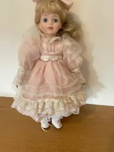 Beautiful Collectable Porcelain doll 16" pink dress and blue eyes - Picture 1 of 3