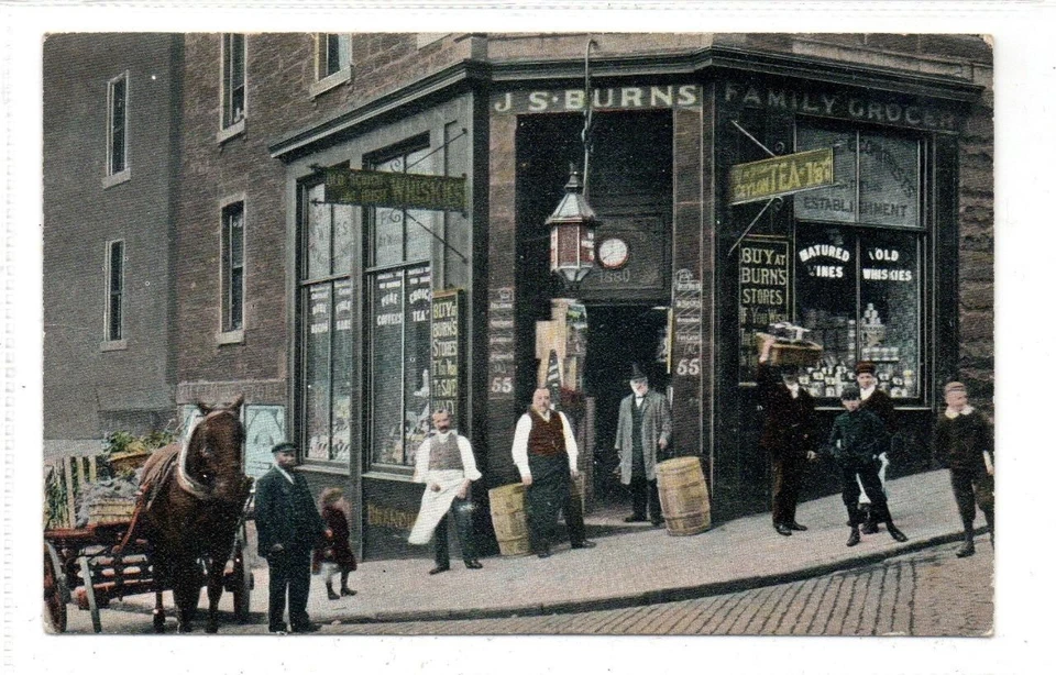 J S BURNS, FAMILY GROCER, DUNDEE (?): Angus Postkarte (C94836) - Bild 1 von 1
