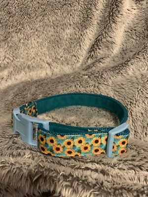 25mm sunflower dog collar ,With Blue And Yellow  (ukranian national flower ) - Image 1 of 4
