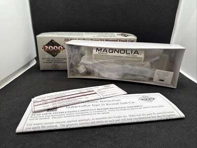 Proto 2000 HO Scale Magnolia MPCX 10,000 Gallon Type 21 Riveted Tank Car Kit 707 - Image 1 of 4